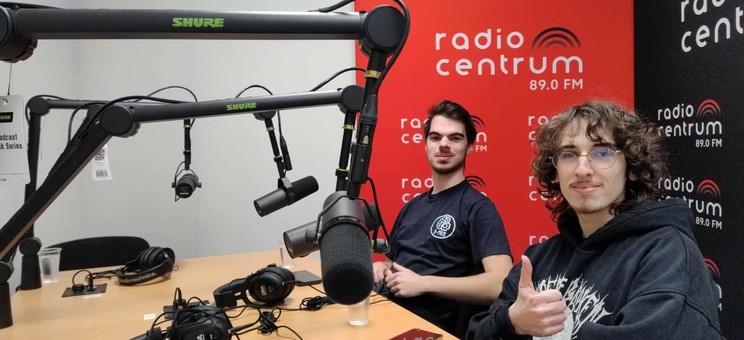 Studenci w Radio Centrum
